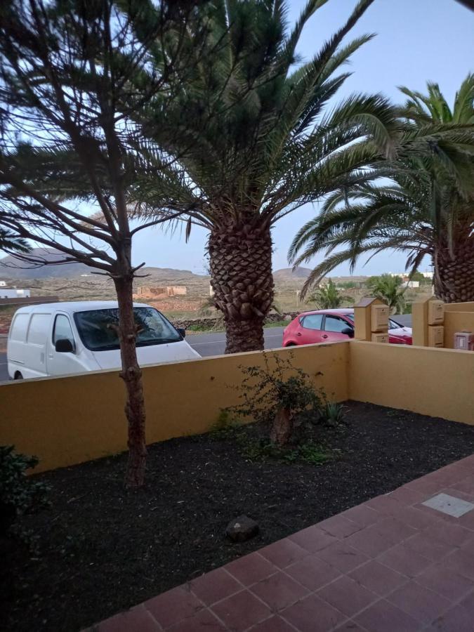 La Oliva Sun & Beach Exterior photo